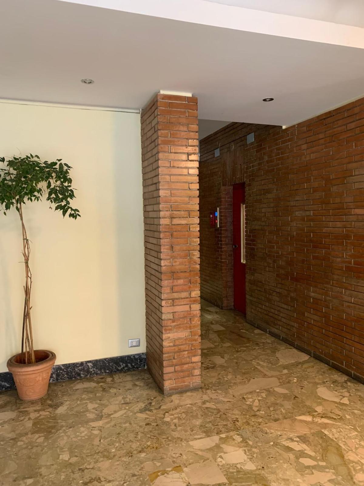 Vivi In Un Attico Tipico Romano Con Vista Su Roma Екстер'єр фото
